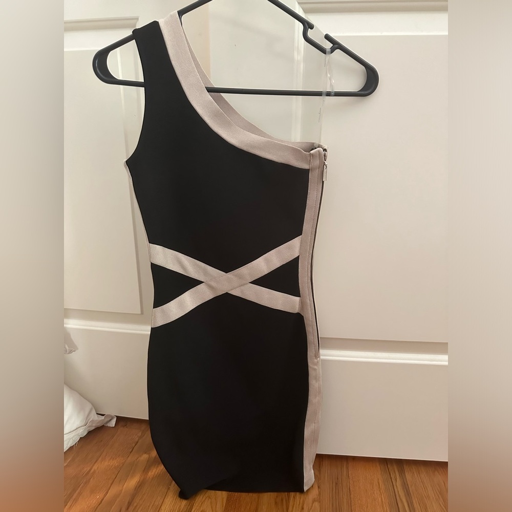 Guess By Marciano One Shoulder Dress